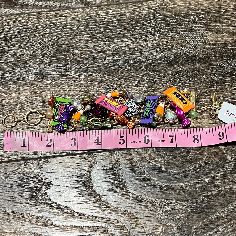 Betsey Johnson Multicolor Chunky Bracelet - Picture 9 of 9